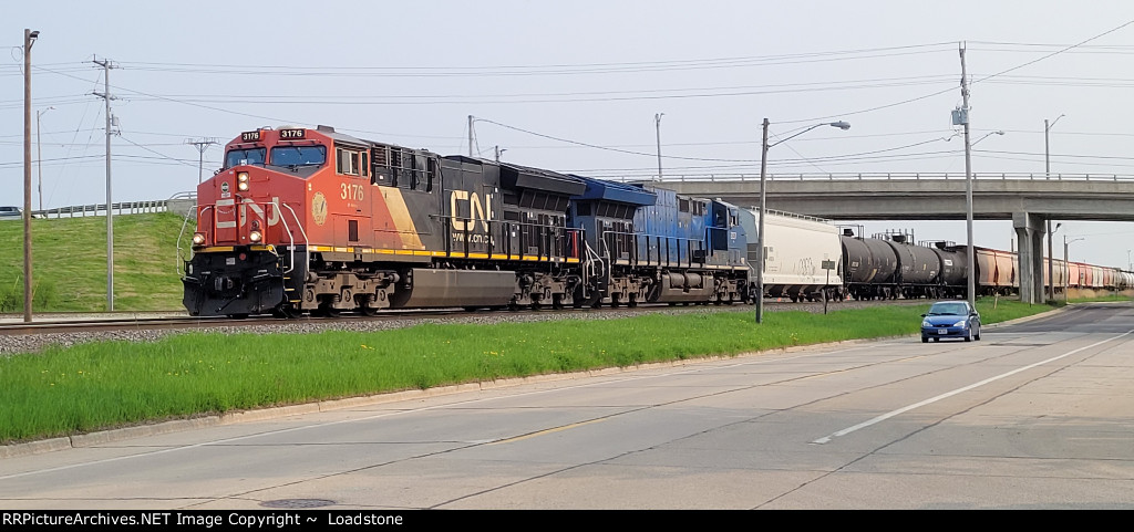 CN 3176 GECX 2037